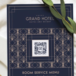 Exemplo de uso de um QR Code no cardápio de serviço de quarto de um hotel.