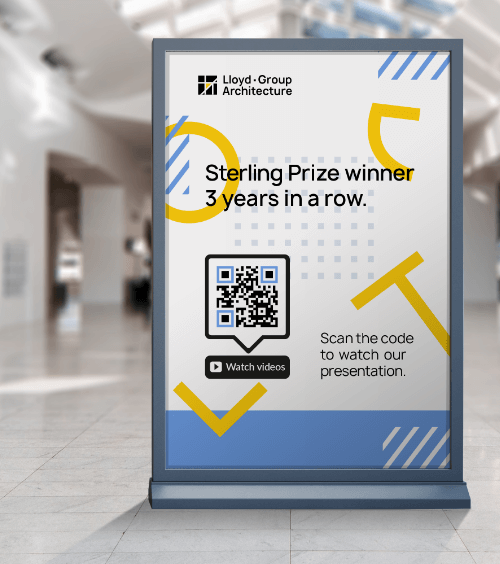 Anúncio publicitário que mostra uma apresentação de negócios com um QR Code que redirecciona os usuários para uma playlist de vídeos.