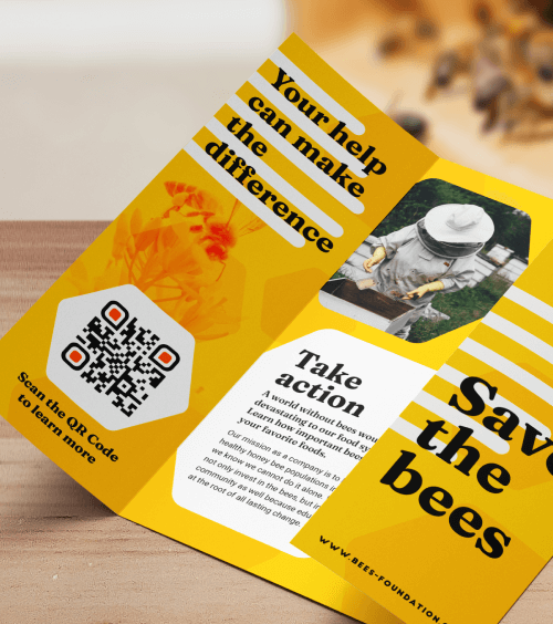 Um folder de uma ONG com um QR Code que redireciona os usuários para um site para saber mais informações.
